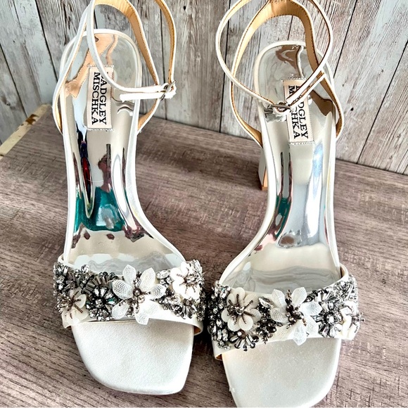 Badgley Mischka Alexa Wedding Heels Size 10 - Picture 1 of 14